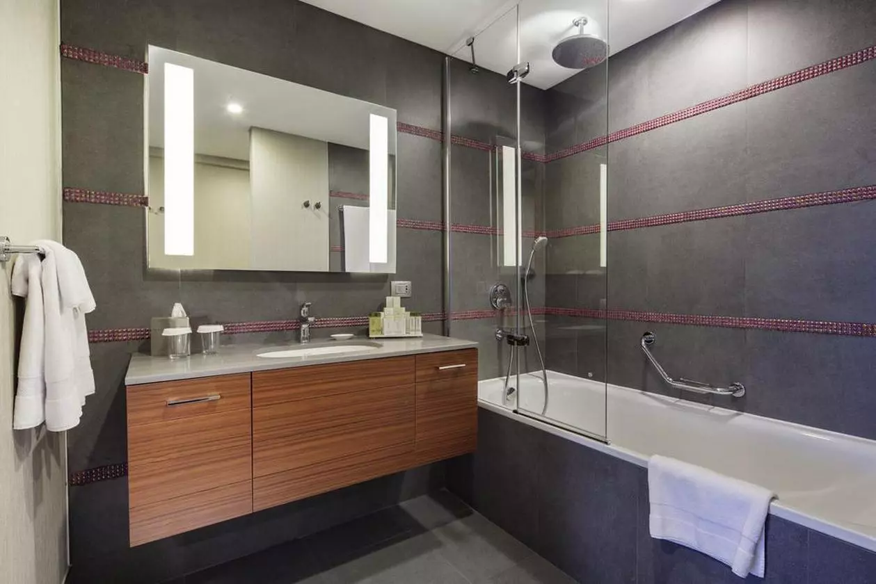 692367DOUBLETREEHILTON_SHABAVIZ (30).jpg